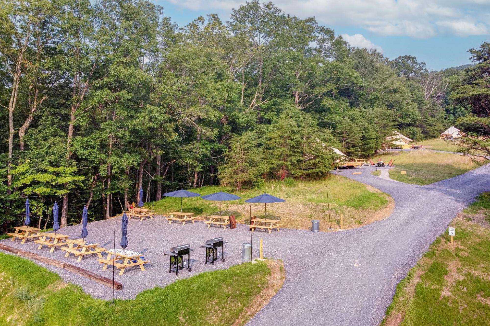 Firefly Ridge Luxury Retreat Hotel Great Cacapon Ngoại thất bức ảnh